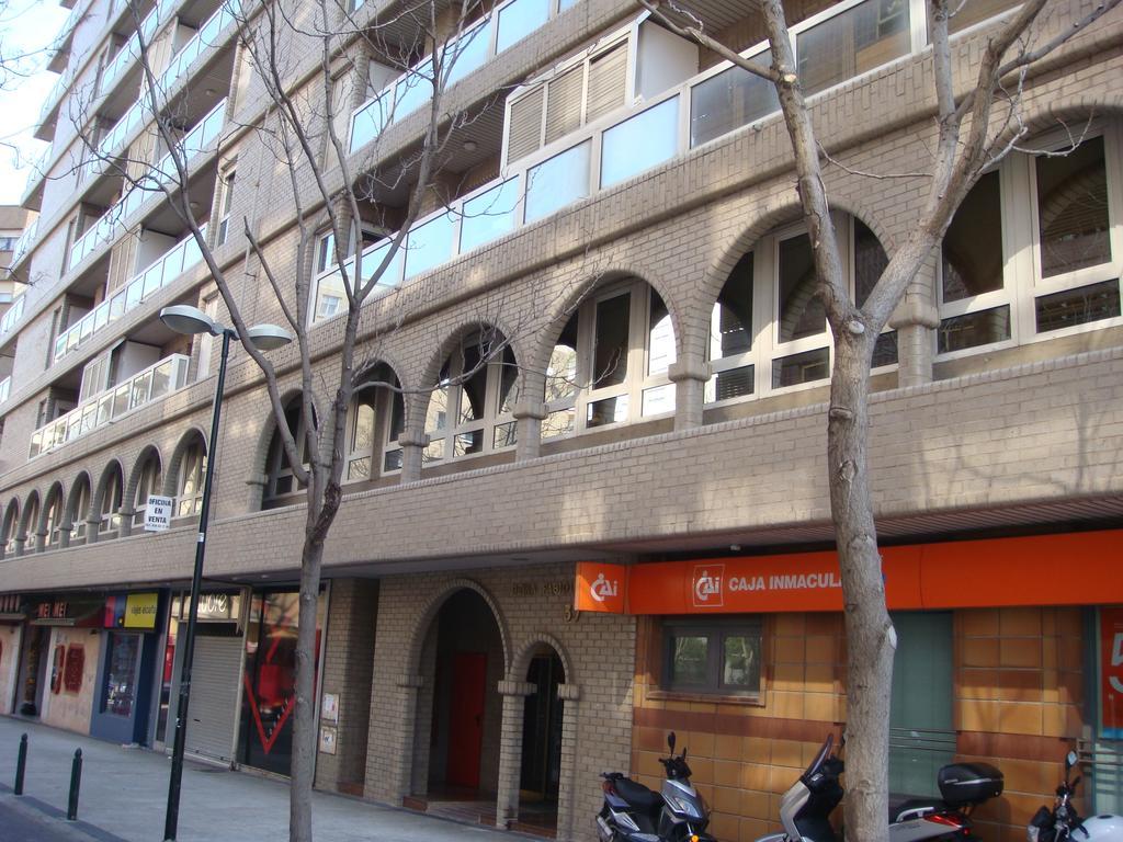 Fabiola Zentro Apartament *